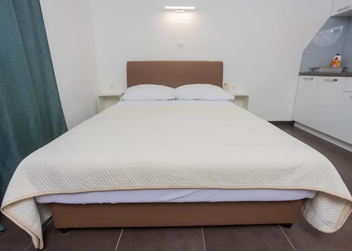 Maris Apartment Kaštel Stari